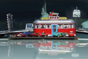 Model Diner On The Plymouth