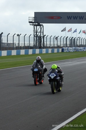 Start/Finish Straight, Donington