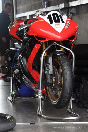 The R1 Waiting