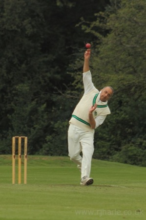 Muksy Bowls A Double-Wicket Maiden