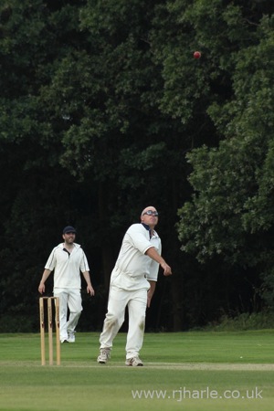 Darren Bowls Some Dolly-Drops