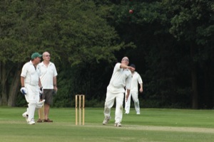 Darren Bowls Some Dolly-Drops