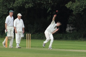 Oppo Bowler in Action