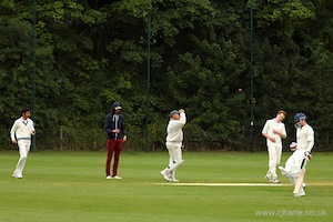 Darren Returns the Ball